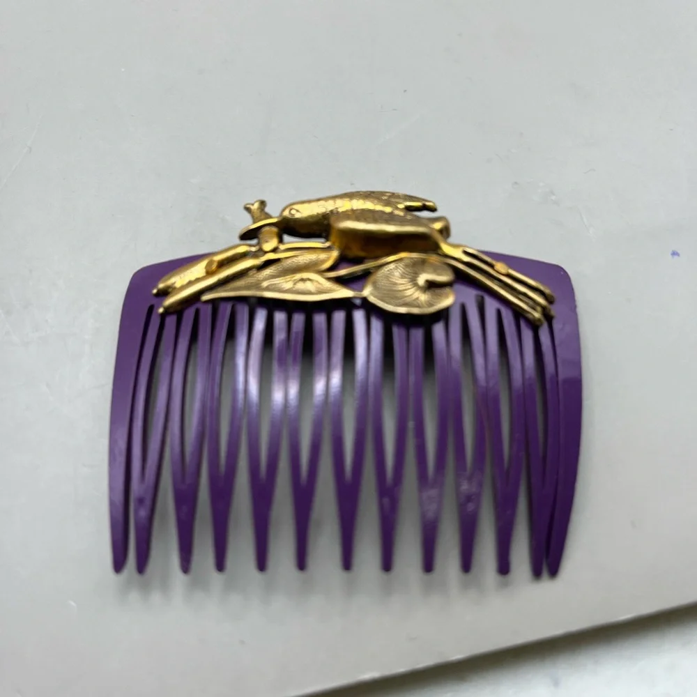 Elegant Hair Comb Set with Floral and Metallic Designs